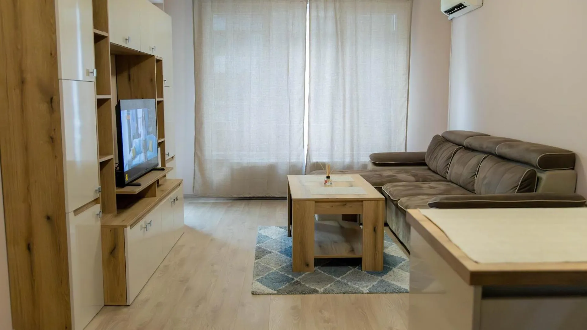 1Bd Retreat With Balcony In Vibrant Varna District By Flat Mаnager 0*,